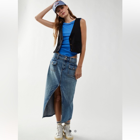 Free People X We the Free Kate Ribbed Tank Super Sonic Blue Top New - Picture 2 of 5